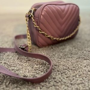 CROSSBODY SLING BAG LILAC COLOUR